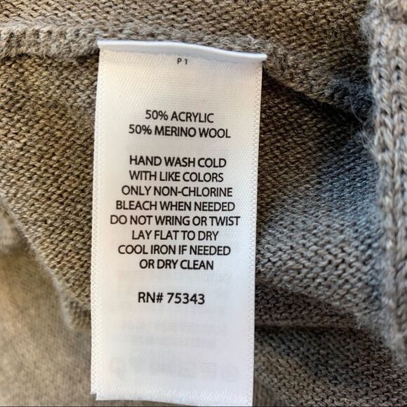 TAHARI merino wool oversized turtleneck sweater size extra large - Picture 8 of 11